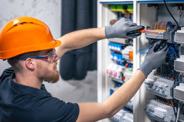 Best Ceiling Fan Installation Electrician  in Somerville, TX
